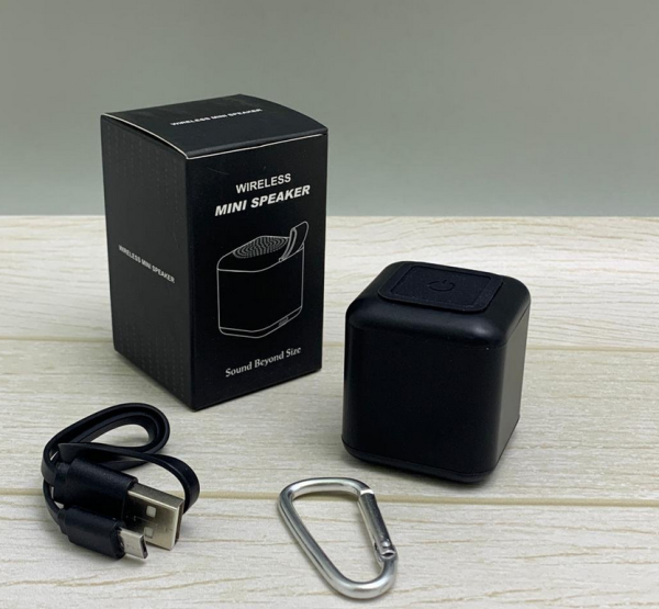 Стерео колонка - брелок Slaigo mini, TWS, Bluetooth (идеальный звук в миниатюре)